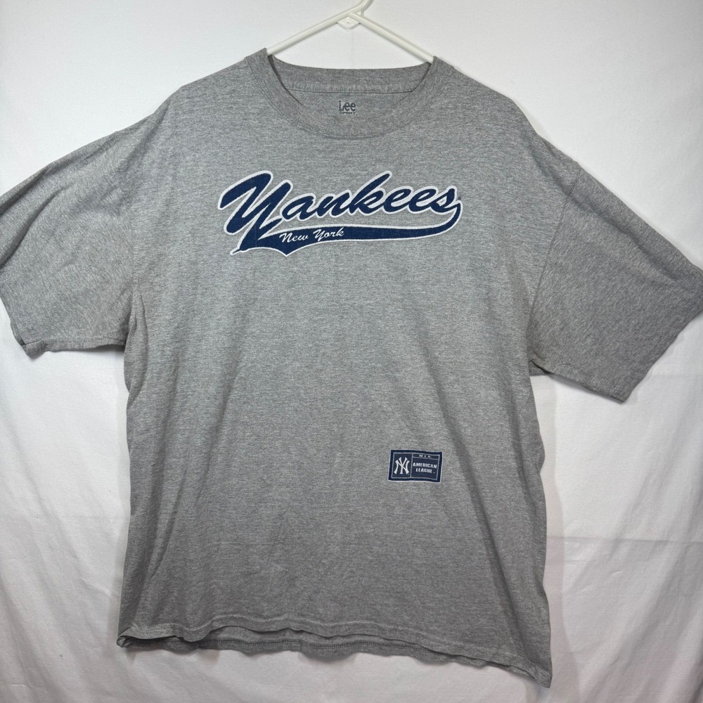 Lee New‎ York Yankees MLB Graphic T-Shirt American League Baseball Gray Sz XL